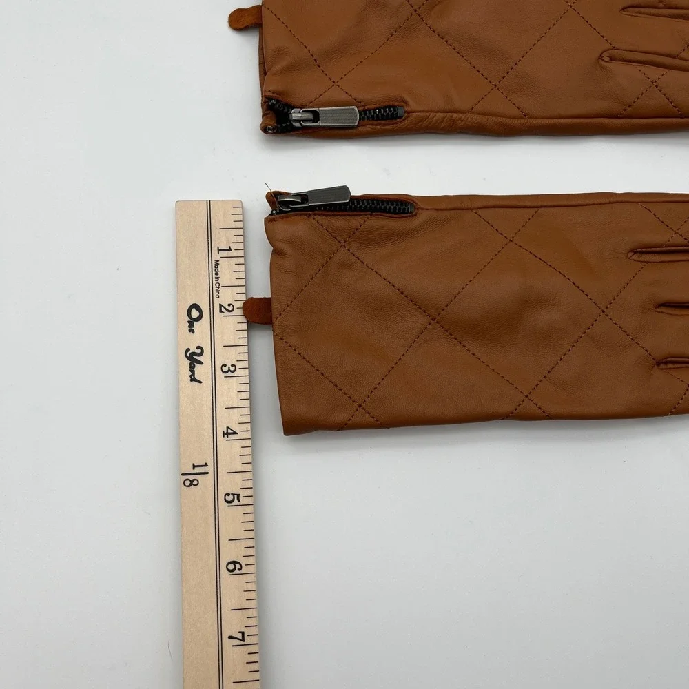 Chico's Gloves Women L/G Brown Leather Quilted Tech Friendly Zippered Moto Style